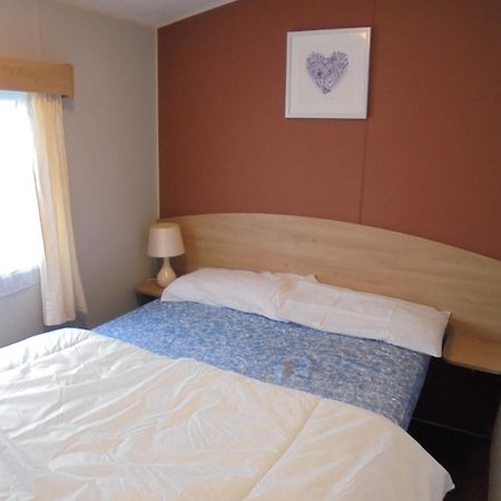 8 Berth Northshore Winthorpe  Экстерьер фото